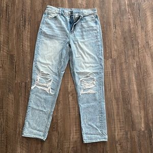 American Eagle Mom Jeans